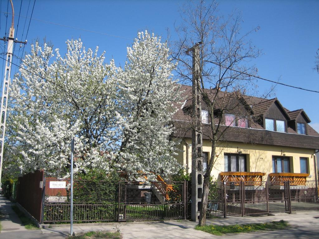St. Michael Apartman Budapest Luaran gambar